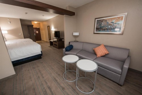 Fairfield Inn & Suites by Marriott Huntsville - image 26