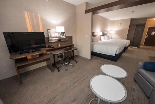 Fairfield Inn & Suites by Marriott Huntsville - image 5