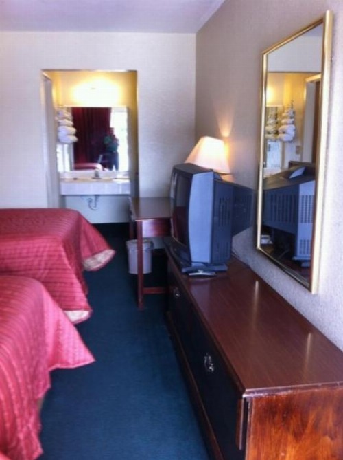 Gold Inn - image 14