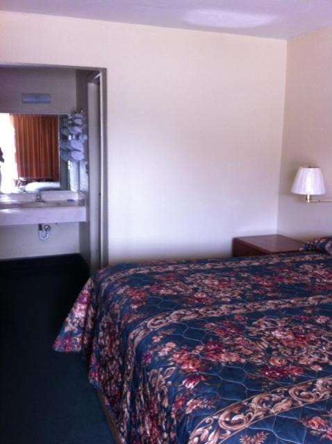 Gold Inn - image 6