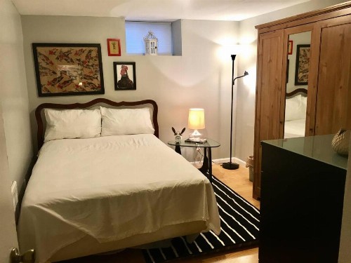 ~*Pet Friendly 30min to Downtown*~ THE BOSTONIAN - image 6