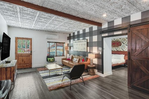 The Creekstone - image 20