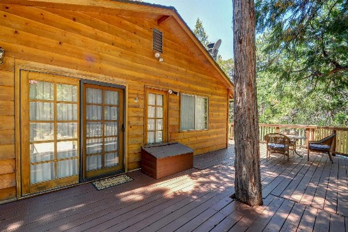 Rustic Pine Manor - image 12