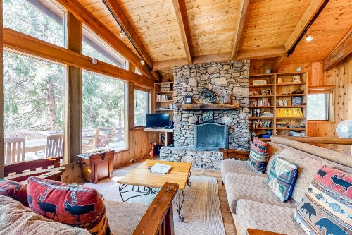 Tahquitz Rock Lodge - image 11