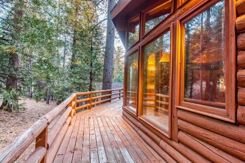 Tahquitz Rock Lodge - image 8