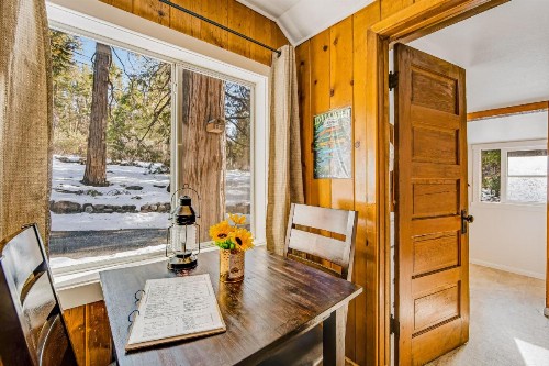 Creekside Cabin - image 2