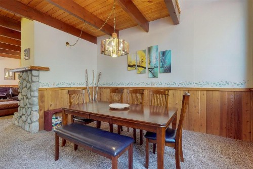 Strawberry Creek Cabin - image 11
