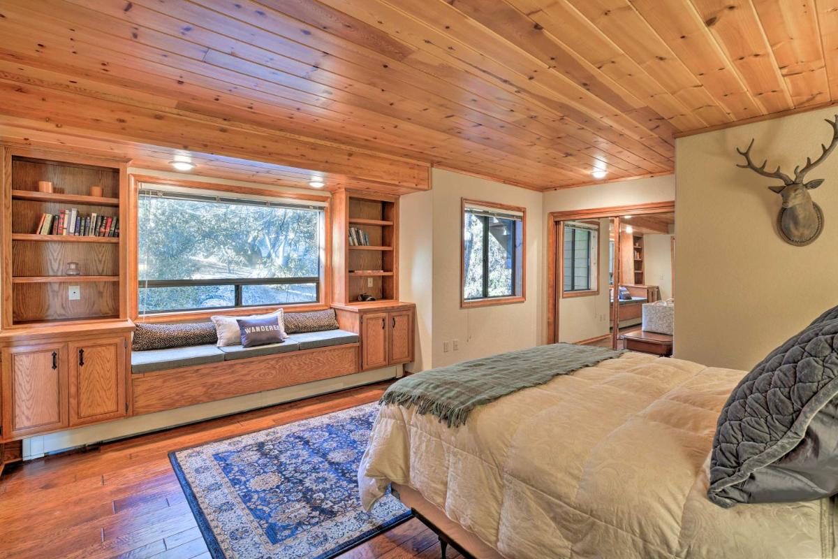 Cozy Idyllwild Cabin with Decks - Steps from Hiking! - image 5