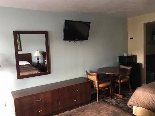 Immokalee Inn - image 22