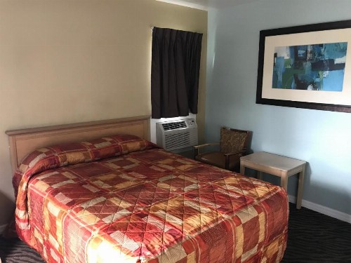 Immokalee Inn - image 3