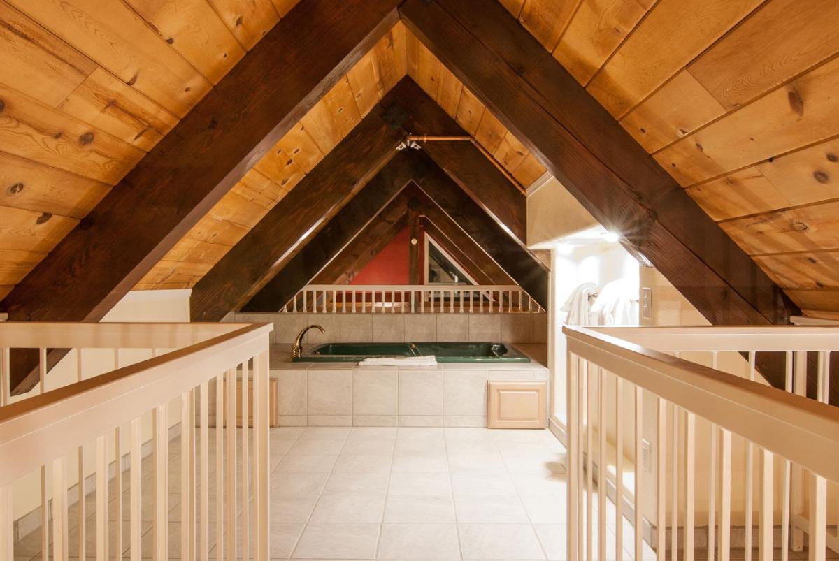 North Lake Lodges & Villas - image 3
