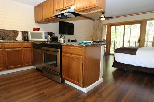 North Lake Lodges & Villas - image 37