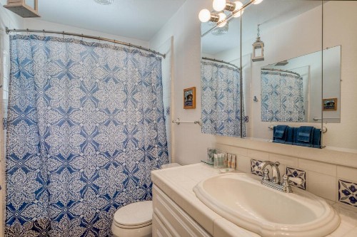 The Cozy Downtime Condo - image 7