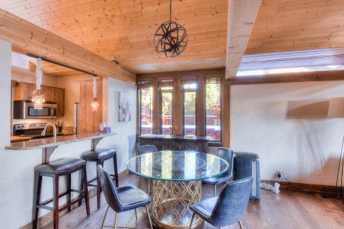Crystal Shores Villa - image 5