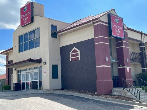 Red Lion Inn & Suites Kansas City Independence - image 47