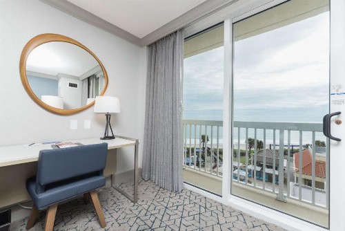 Hilton Melbourne Beach Oceanfront - image 28