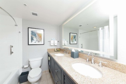 Hilton Melbourne Beach Oceanfront - image 35