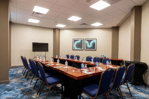 Hilton Melbourne Beach Oceanfront - image 9