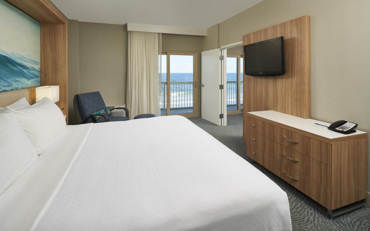 Crowne Plaza Melbourne-Oceanfront an IHG Hotel - image 6
