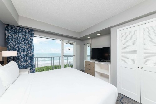 DoubleTree Suites by Hilton Melbourne Beach Oceanfront - image 26
