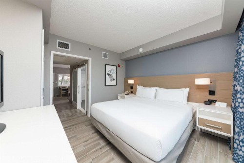 DoubleTree Suites by Hilton Melbourne Beach Oceanfront - image 27