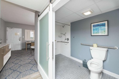DoubleTree Suites by Hilton Melbourne Beach Oceanfront - image 37