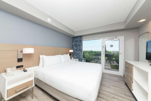 DoubleTree Suites by Hilton Melbourne Beach Oceanfront - image 40