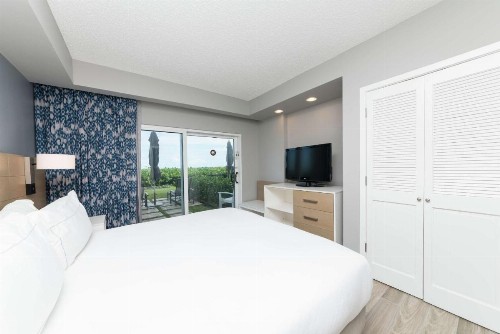 DoubleTree Suites by Hilton Melbourne Beach Oceanfront - image 43