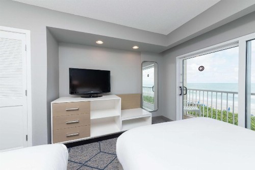 DoubleTree Suites by Hilton Melbourne Beach Oceanfront - image 45