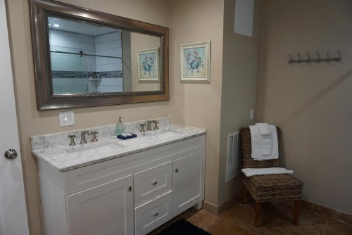 Bleu Beach Resort - image 5