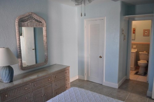 Oceanfront Sea Scape Motel - image 8