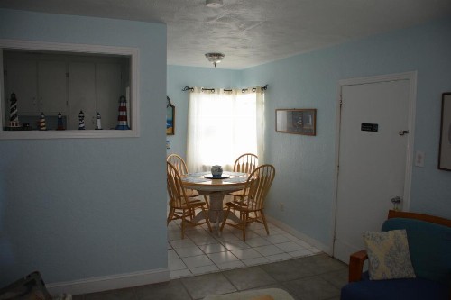 Oceanfront Sea Scape Motel - image 11