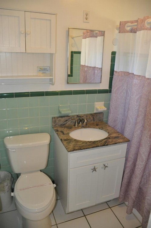 Oceanfront Sea Scape Motel - image 19