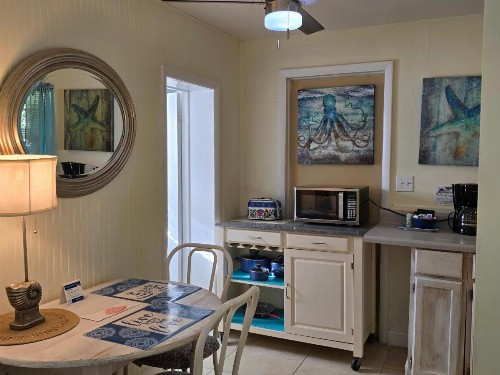 Oceanfront Sea Scape Motel - image 34