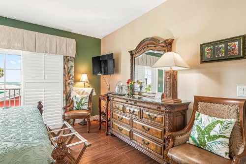 Windemere Inn by the Sea - image 36