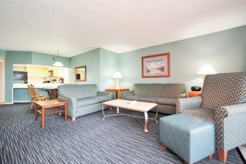 Oceanique Resort by Capital Vacations - image 15