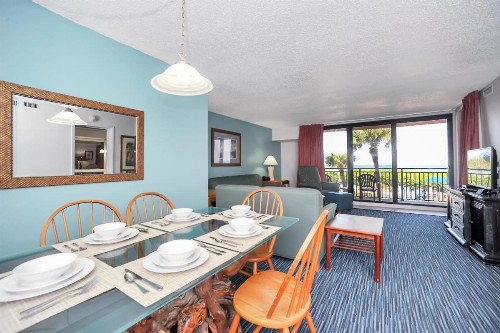 Oceanique Resort by Capital Vacations - image 17