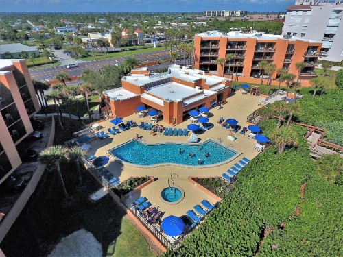 Oceanique Resort by Capital Vacations - image 29
