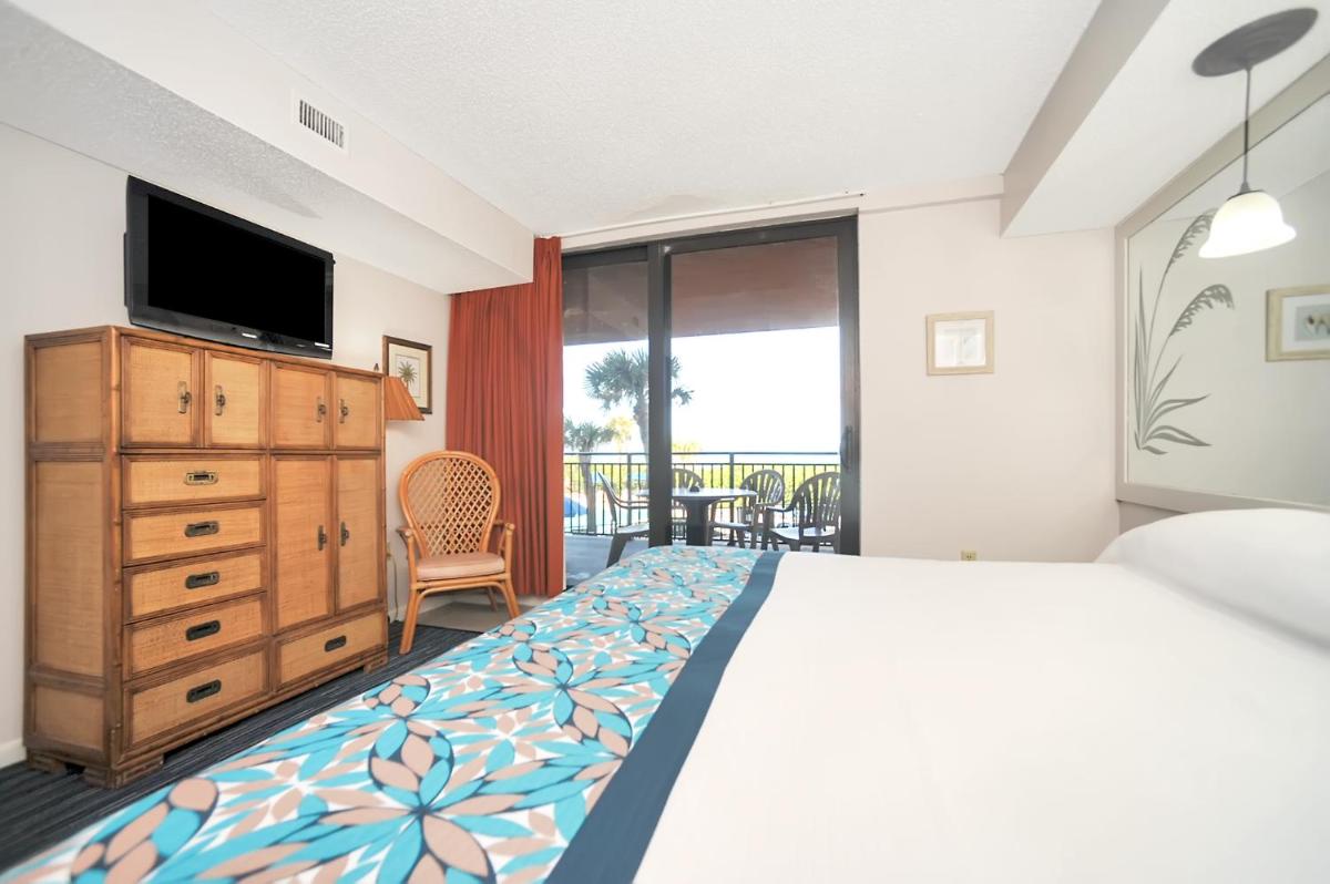 Oceanique Resort by Capital Vacations - image 4