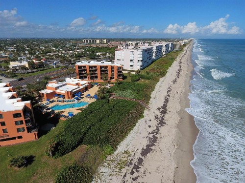 Oceanique Resort by Capital Vacations - image 8