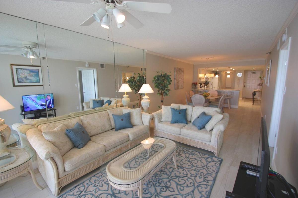 103 Hamilton House - image 3
