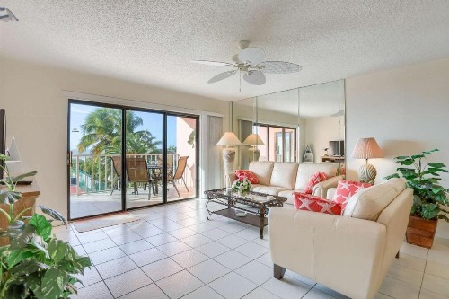 210 Reef Club - image 10