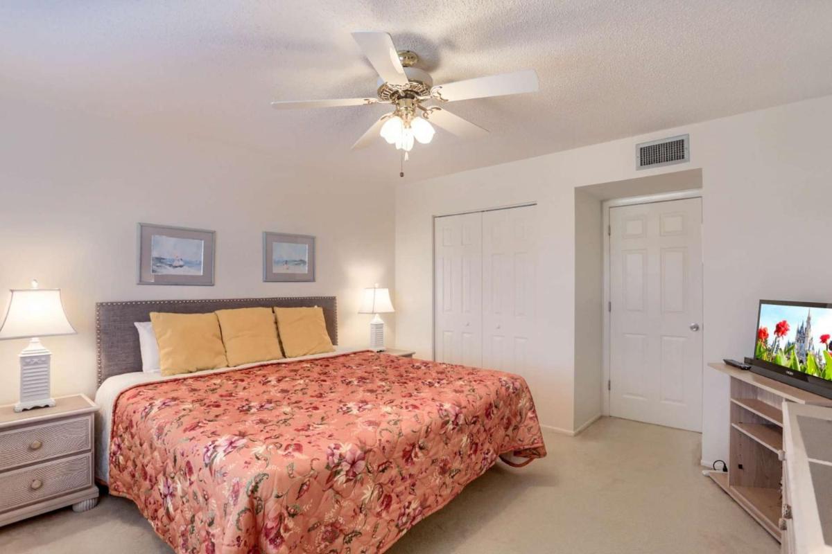 210 Reef Club - image 7