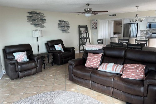2 Pipers Nest - image 32