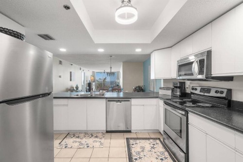 104 Hamilton House - image 12
