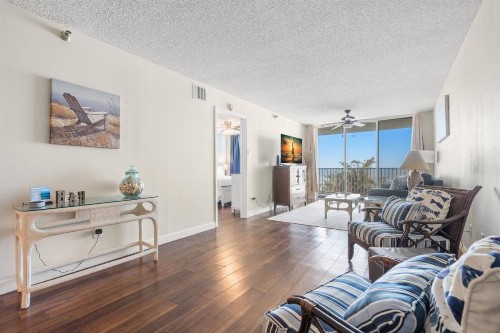 104 Hamilton House - image 17
