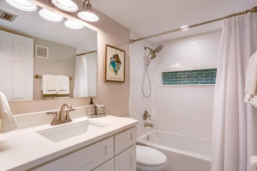 707 Sandcastle One - image 25