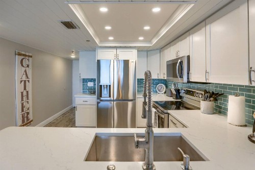 707 Sandcastle One - image 32