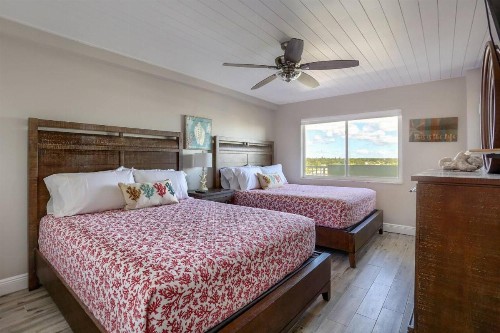 707 Sandcastle One - image 38