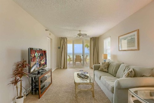 105 Hamilton House - image 7